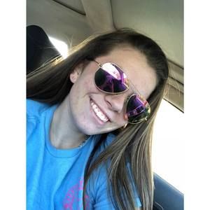 Meet your Posher, Mackenzie